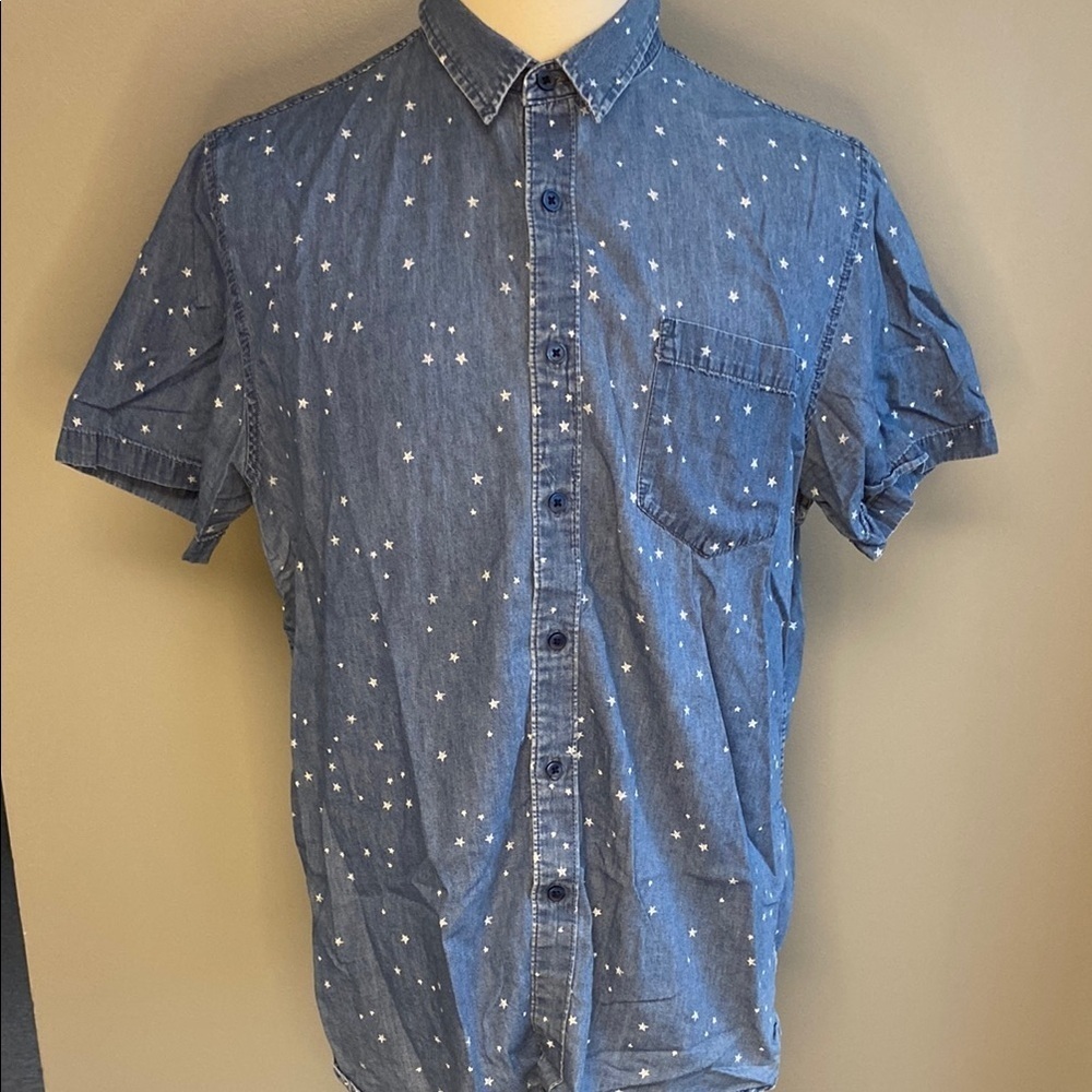American Rag Blue Casual Button Down Shirt (sz XL)